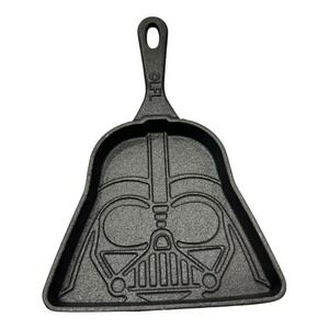 Cast Iron Darth Vader Dustpan Kitchen Collectible Decor